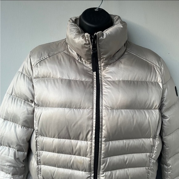 Andrew Marc puffer jacket size small - Picture 3 of 11